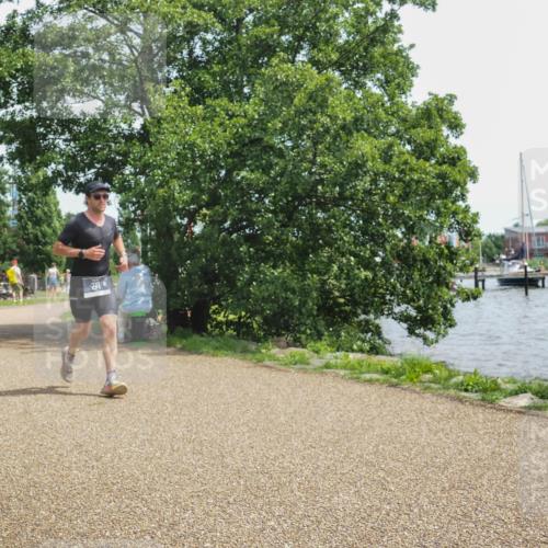22.06.2025 - Viking Triathlon KatJ http://msf.ph/oto/8135289 22.06.2025 14:21:19 Laufen 271 meine-sportfotos.de