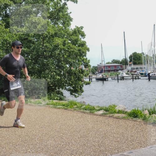 22.06.2025 - Viking Triathlon KatJ http://msf.ph/oto/8135293 22.06.2025 14:21:19 Laufen 271 meine-sportfotos.de