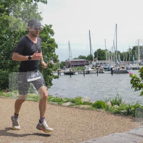 22.06.2025 - Viking Triathlon KatJ http://msf.ph/oto/8135297 22.06.2025 14:21:20 Laufen 271 meine-sportfotos.de