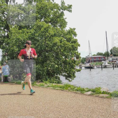 22.06.2025 - Viking Triathlon KatJ http://msf.ph/oto/8135299 22.06.2025 14:21:33 Laufen 429 meine-sportfotos.de