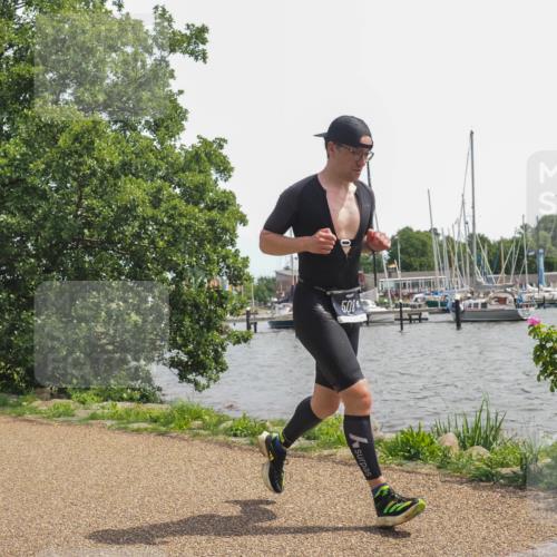 22.06.2025 - Viking Triathlon KatJ http://msf.ph/oto/8135320 22.06.2025 14:21:42 Laufen 508 meine-sportfotos.de