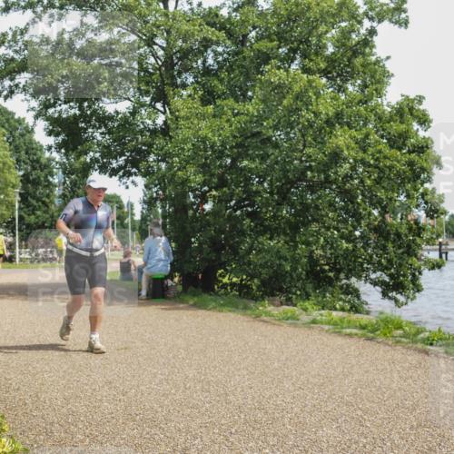 22.06.2025 - Viking Triathlon KatJ http://msf.ph/oto/8135346 22.06.2025 14:22:15 Laufen 454 meine-sportfotos.de