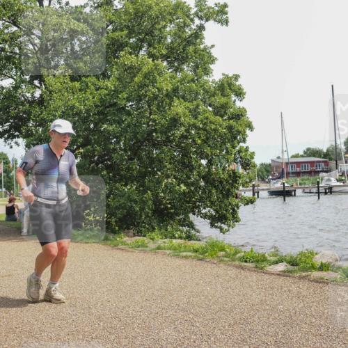 22.06.2025 - Viking Triathlon KatJ http://msf.ph/oto/8135349 22.06.2025 14:22:15 Laufen 454 meine-sportfotos.de