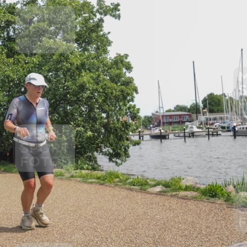 22.06.2025 - Viking Triathlon KatJ http://msf.ph/oto/8135352 22.06.2025 14:22:16 Laufen 454 meine-sportfotos.de