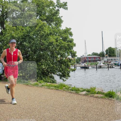 22.06.2025 - Viking Triathlon KatJ http://msf.ph/oto/8135403 22.06.2025 14:23:03 Laufen 79, 353 meine-sportfotos.de