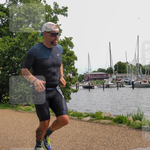 22.06.2025 - Viking Triathlon KatJ http://msf.ph/oto/8135415 22.06.2025 14:23:20 Laufen 434, 510 meine-sportfotos.de
