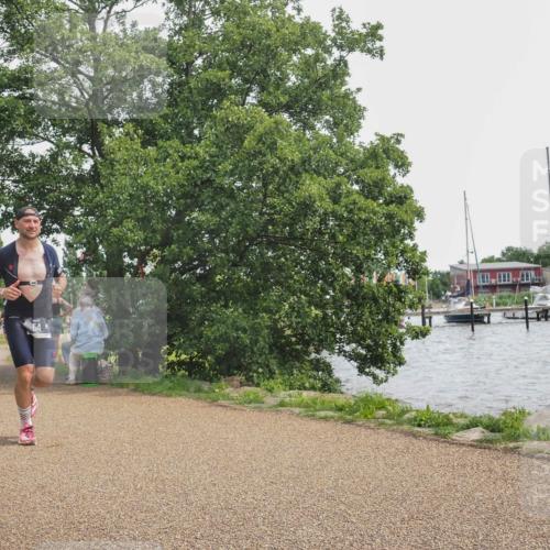 22.06.2025 - Viking Triathlon KatJ http://msf.ph/oto/8135445 22.06.2025 14:23:58 Laufen 54 meine-sportfotos.de