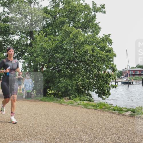 22.06.2025 - Viking Triathlon KatJ http://msf.ph/oto/8135456 22.06.2025 14:24:03 Laufen 88, 207, 408 meine-sportfotos.de