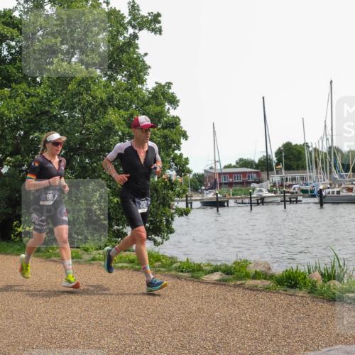22.06.2025 - Viking Triathlon KatJ http://msf.ph/oto/8135469 22.06.2025 14:24:06 Laufen 88, 207, 408, 451, 634 meine-sportfotos.de