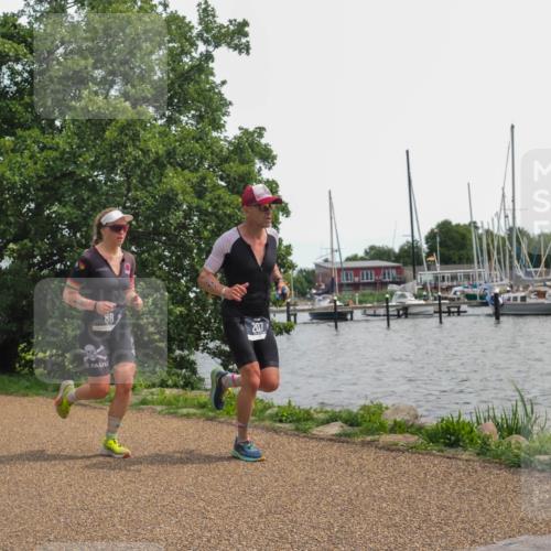 22.06.2025 - Viking Triathlon KatJ http://msf.ph/oto/8135470 22.06.2025 14:24:06 Laufen 88, 207, 408, 451, 634 meine-sportfotos.de