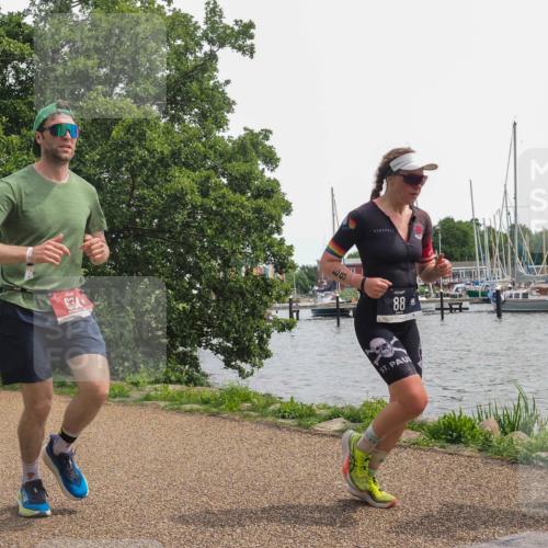 22.06.2025 - Viking Triathlon KatJ http://msf.ph/oto/8135473 22.06.2025 14:24:07 Laufen 88, 207, 451, 634 meine-sportfotos.de