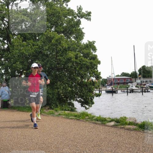 22.06.2025 - Viking Triathlon KatJ http://msf.ph/oto/8135485 22.06.2025 14:24:24 Laufen 149, 167, 499 meine-sportfotos.de