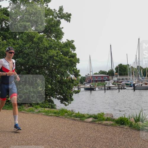 22.06.2025 - Viking Triathlon KatJ http://msf.ph/oto/8135512 22.06.2025 14:24:36 Laufen 196, 221 meine-sportfotos.de