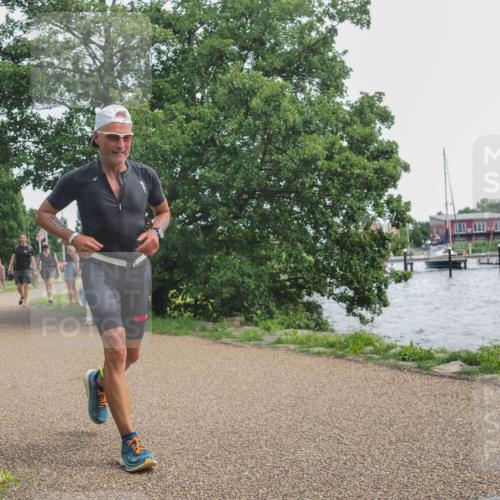 22.06.2025 - Viking Triathlon KatJ http://msf.ph/oto/8135526 22.06.2025 14:24:46 Laufen 283 meine-sportfotos.de