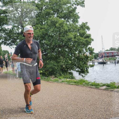 22.06.2025 - Viking Triathlon KatJ http://msf.ph/oto/8135527 22.06.2025 14:24:46 Laufen 283 meine-sportfotos.de