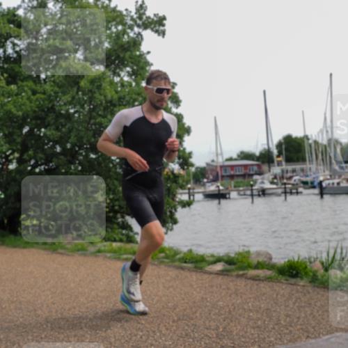 22.06.2025 - Viking Triathlon KatJ http://msf.ph/oto/8135540 22.06.2025 14:25:08 Laufen 233, 436, 536 meine-sportfotos.de