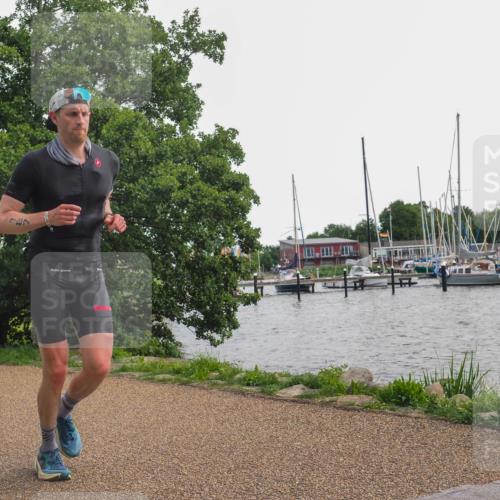 22.06.2025 - Viking Triathlon KatJ http://msf.ph/oto/8135555 22.06.2025 14:25:20 Laufen 187 meine-sportfotos.de