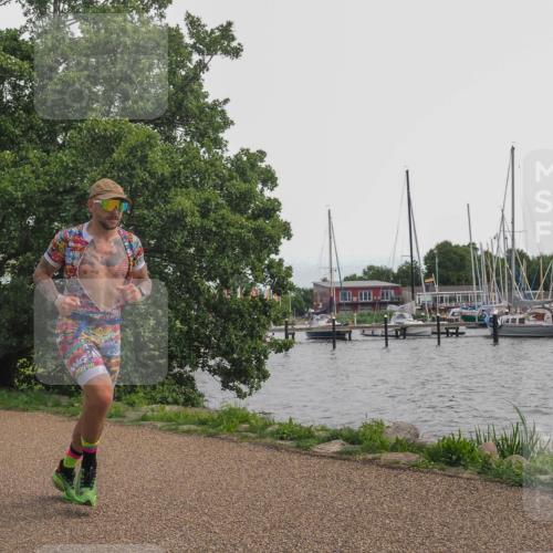 22.06.2025 - Viking Triathlon KatJ http://msf.ph/oto/8135575 22.06.2025 14:25:39 Laufen 501, 517 meine-sportfotos.de