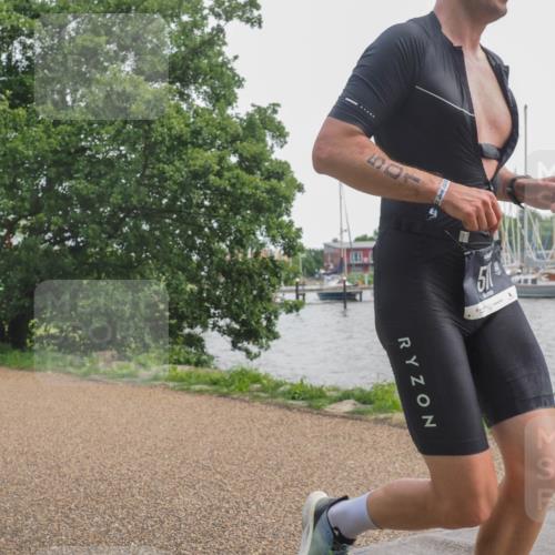 22.06.2025 - Viking Triathlon KatJ http://msf.ph/oto/8135588 22.06.2025 14:25:42 Laufen 214, 501, 517 meine-sportfotos.de