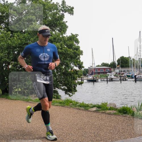 22.06.2025 - Viking Triathlon KatJ http://msf.ph/oto/8135594 22.06.2025 14:25:45 Laufen 214, 325 meine-sportfotos.de