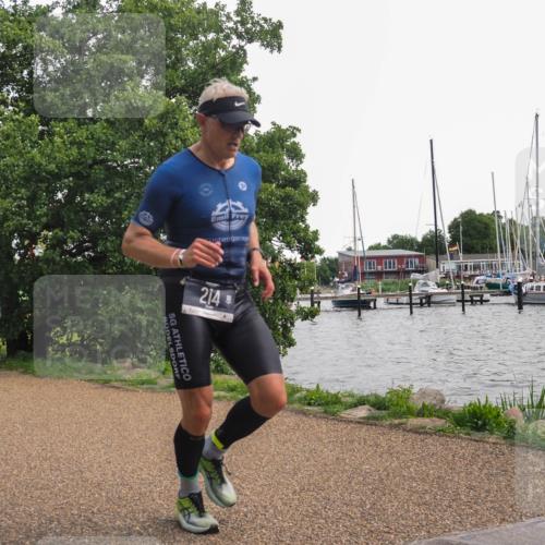22.06.2025 - Viking Triathlon KatJ http://msf.ph/oto/8135595 22.06.2025 14:25:45 Laufen 214, 325 meine-sportfotos.de