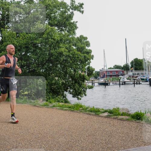 22.06.2025 - Viking Triathlon KatJ http://msf.ph/oto/8135599 22.06.2025 14:25:48 Laufen 325 meine-sportfotos.de