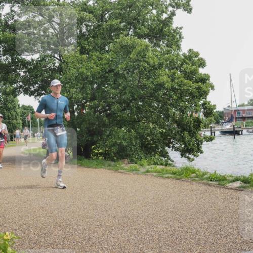 22.06.2025 - Viking Triathlon KatJ http://msf.ph/oto/8135644 22.06.2025 14:26:16 Laufen 320, 457 meine-sportfotos.de