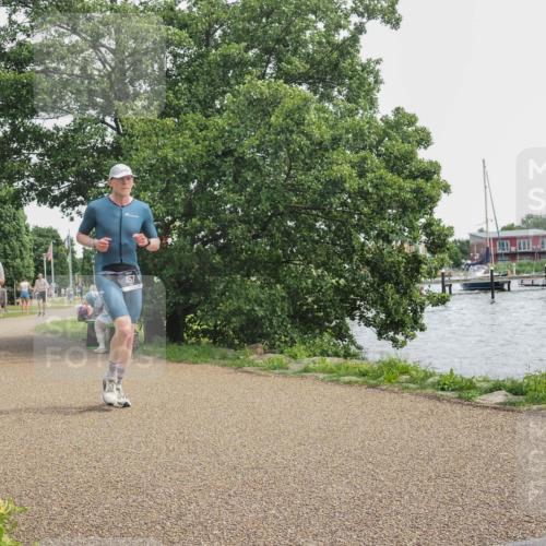 22.06.2025 - Viking Triathlon KatJ http://msf.ph/oto/8135645 22.06.2025 14:26:16 Laufen 320, 457 meine-sportfotos.de