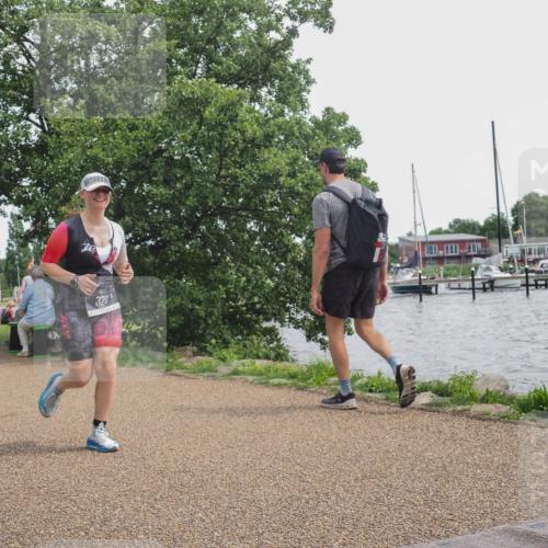 22.06.2025 - Viking Triathlon KatJ http://msf.ph/oto/8135654 22.06.2025 14:26:19 Laufen 320, 457 meine-sportfotos.de