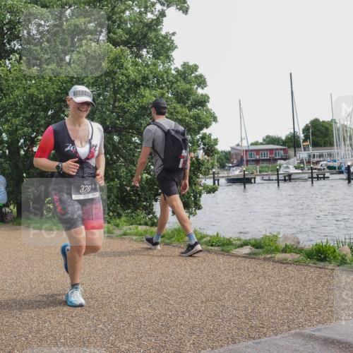 22.06.2025 - Viking Triathlon KatJ http://msf.ph/oto/8135657 22.06.2025 14:26:19 Laufen 320, 457 meine-sportfotos.de