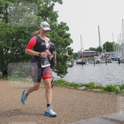 22.06.2025 - Viking Triathlon KatJ http://msf.ph/oto/8135659 22.06.2025 14:26:20 Laufen 320, 457 meine-sportfotos.de