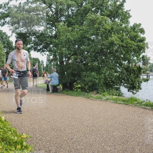 22.06.2025 - Viking Triathlon KatJ http://msf.ph/oto/8135663 22.06.2025 14:26:28 Laufen 396, 398 meine-sportfotos.de