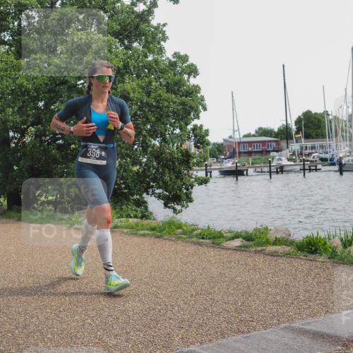 22.06.2025 - Viking Triathlon KatJ http://msf.ph/oto/8135673 22.06.2025 14:26:31 Laufen 396, 398 meine-sportfotos.de
