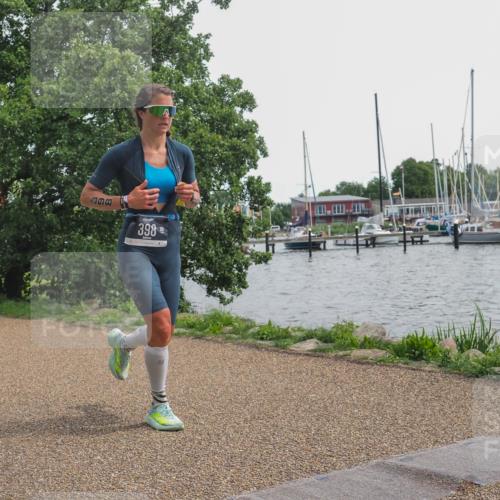 22.06.2025 - Viking Triathlon KatJ http://msf.ph/oto/8135674 22.06.2025 14:26:31 Laufen 396, 398 meine-sportfotos.de
