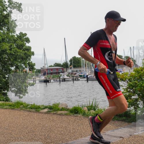 22.06.2025 - Viking Triathlon KatJ http://msf.ph/oto/8135686 22.06.2025 14:26:41 Laufen 615 meine-sportfotos.de