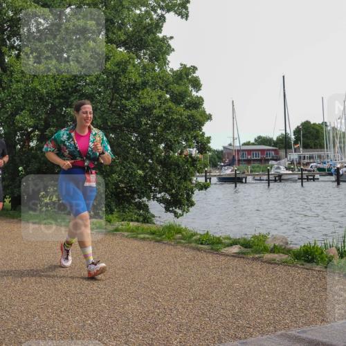 22.06.2025 - Viking Triathlon KatJ http://msf.ph/oto/8135688 22.06.2025 14:27:06 Laufen 38, 656, 660 meine-sportfotos.de