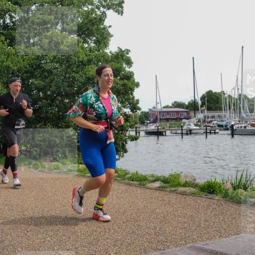 22.06.2025 - Viking Triathlon KatJ http://msf.ph/oto/8135692 22.06.2025 14:27:07 Laufen 38, 656, 660 meine-sportfotos.de