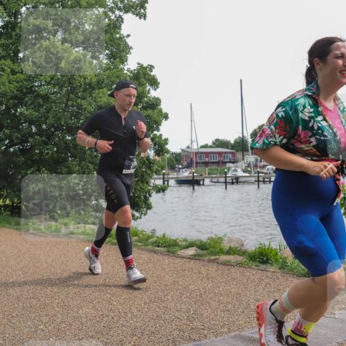22.06.2025 - Viking Triathlon KatJ http://msf.ph/oto/8135696 22.06.2025 14:27:07 Laufen 38, 656, 660 meine-sportfotos.de