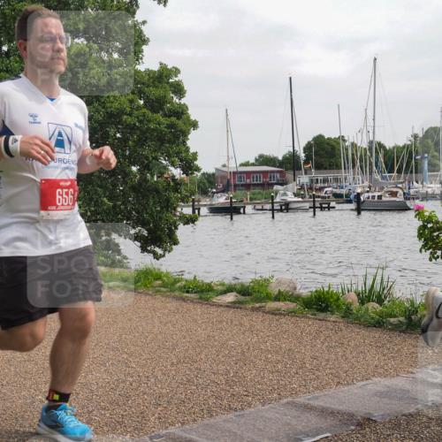 22.06.2025 - Viking Triathlon KatJ http://msf.ph/oto/8135698 22.06.2025 14:27:08 Laufen 38, 656, 660 meine-sportfotos.de