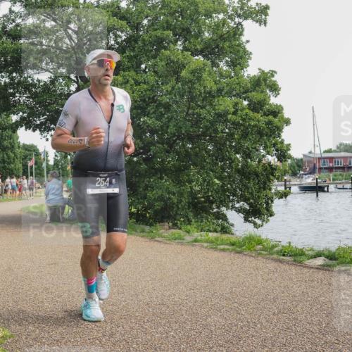 22.06.2025 - Viking Triathlon KatJ http://msf.ph/oto/8135713 22.06.2025 14:27:17 Laufen 109, 254, 301 meine-sportfotos.de