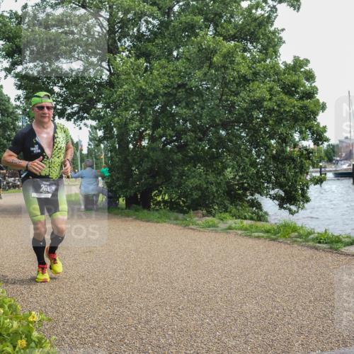 22.06.2025 - Viking Triathlon KatJ http://msf.ph/oto/8135743 22.06.2025 14:27:41 Laufen 261 meine-sportfotos.de