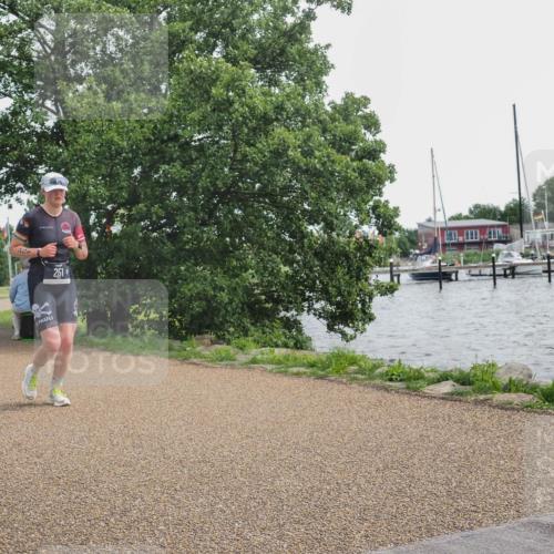 22.06.2025 - Viking Triathlon KatJ http://msf.ph/oto/8135781 22.06.2025 14:28:05 Laufen 251 meine-sportfotos.de
