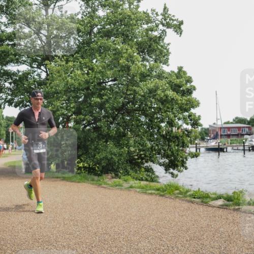 22.06.2025 - Viking Triathlon KatJ http://msf.ph/oto/8135811 22.06.2025 14:28:35 Laufen 127, 219 meine-sportfotos.de