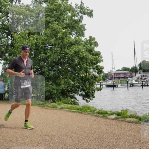 22.06.2025 - Viking Triathlon KatJ http://msf.ph/oto/8135814 22.06.2025 14:28:35 Laufen 127, 219 meine-sportfotos.de