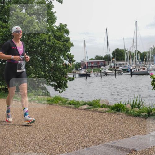 22.06.2025 - Viking Triathlon KatJ http://msf.ph/oto/8135845 22.06.2025 14:29:18 Laufen 291 meine-sportfotos.de