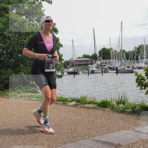 22.06.2025 - Viking Triathlon KatJ http://msf.ph/oto/8135849 22.06.2025 14:29:18 Laufen 291 meine-sportfotos.de