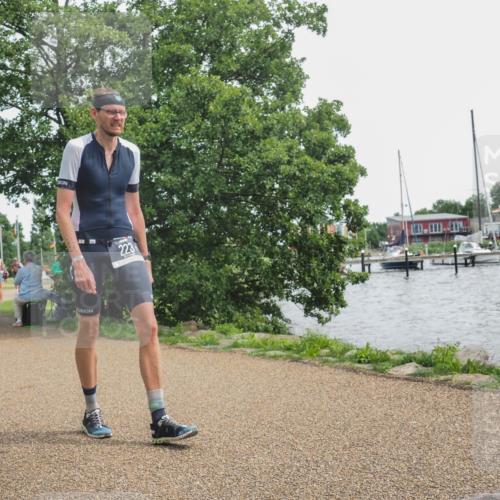 22.06.2025 - Viking Triathlon KatJ http://msf.ph/oto/8135864 22.06.2025 14:29:37 Laufen 223 meine-sportfotos.de