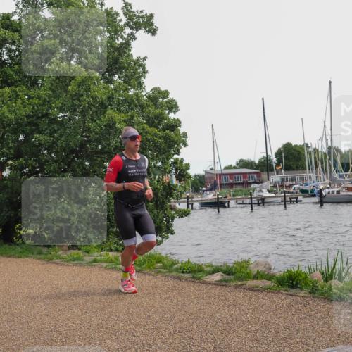 22.06.2025 - Viking Triathlon KatJ http://msf.ph/oto/8135885 22.06.2025 14:29:47 Laufen 412, 491 meine-sportfotos.de