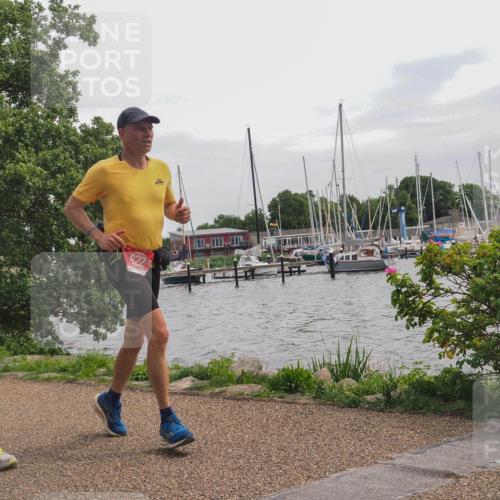 22.06.2025 - Viking Triathlon KatJ http://msf.ph/oto/8135902 22.06.2025 14:30:02 Laufen 249 meine-sportfotos.de