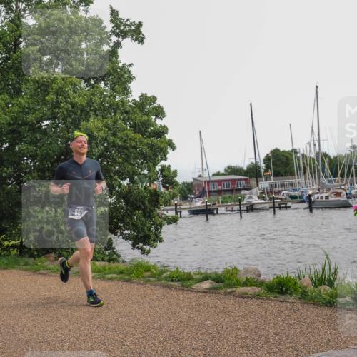 22.06.2025 - Viking Triathlon KatJ http://msf.ph/oto/8135935 22.06.2025 14:30:58 Laufen 146, 550 meine-sportfotos.de